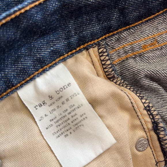 Rag & bone The Cut Off denim shorts. Size 27. Warwick Wash - Picture 7 of 8
